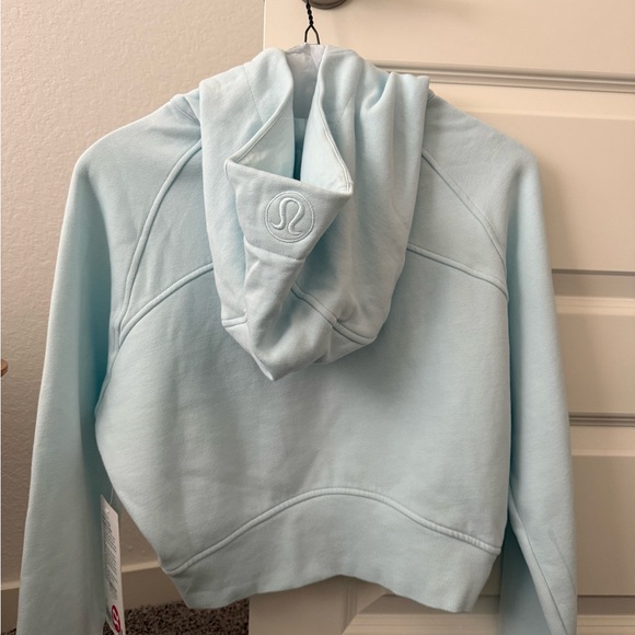 Lululemon Scuba Full-Zip Cropped Hoodie - Picture 2 of 5